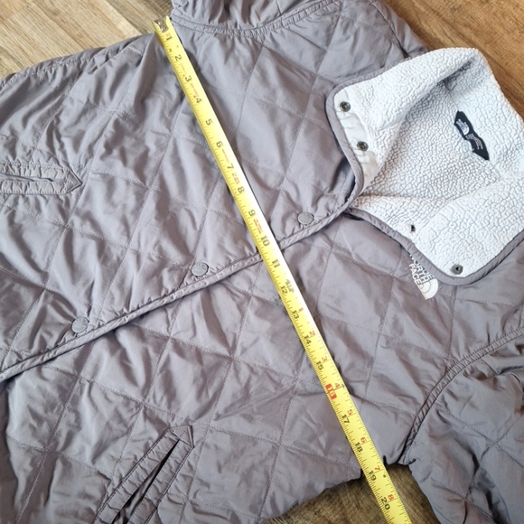 North Face Gray/Purple Lightweight Quilt Puffer Jacket Size Small - Picture 11 of 13